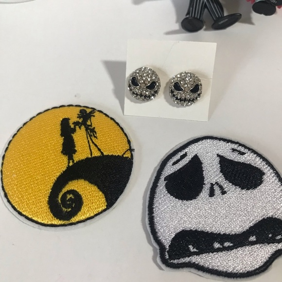 8 Piece Disney Nightmare Before Christmas Bundle! - Picture 4 of 12